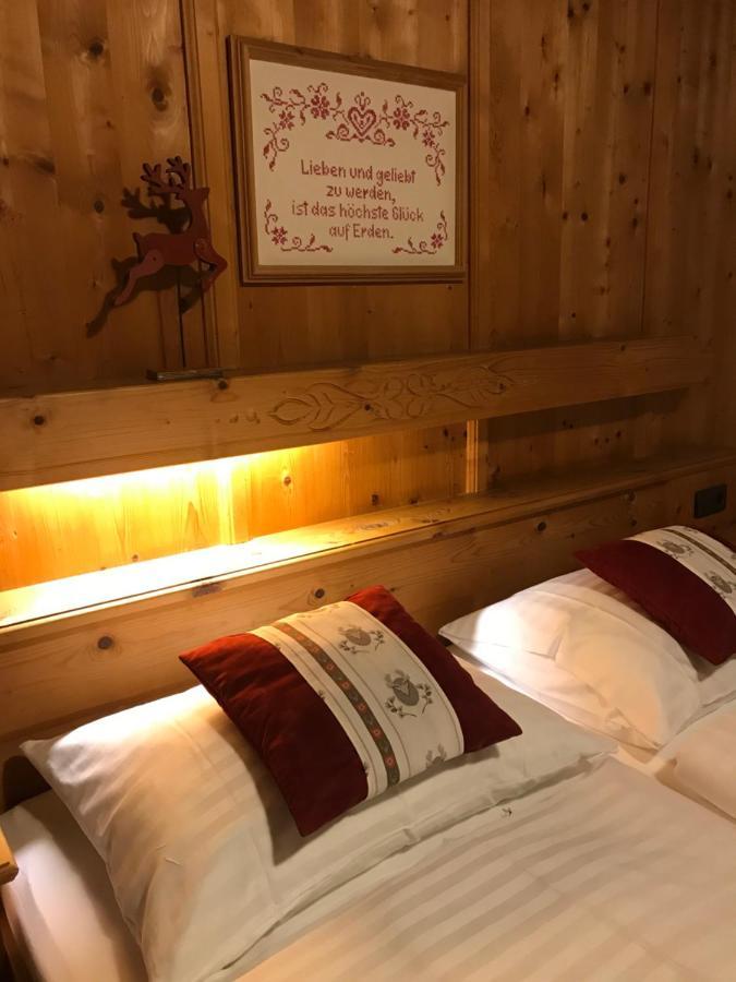 Das Enzian Aschau Im Zillertal Exterior photo