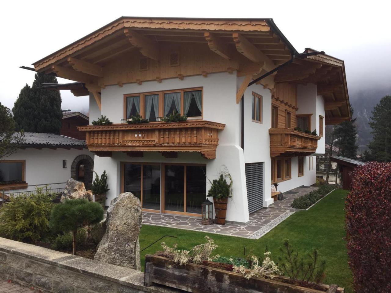 Das Enzian Aschau Im Zillertal Exterior photo